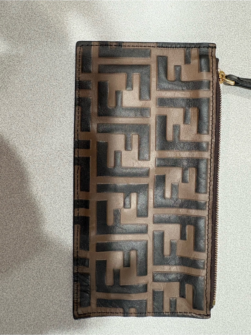 Women’s Fendi pouch with zipper